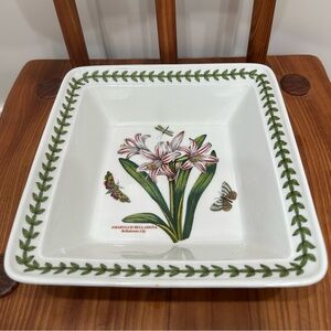 Portmeirion Botanic Garden Square 7.5 Inch Deep
Pasta Bowl Salada Bowl Lily#3